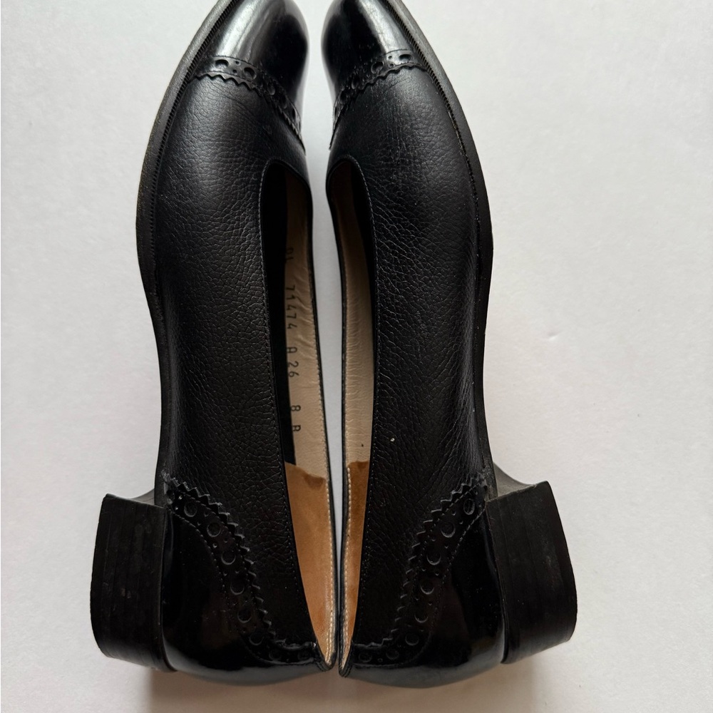 Salvatore Ferragamo Classic Black Women's Block Kitten Heels - Picture 5 of 7